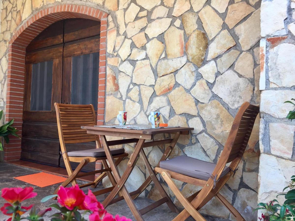 Appartamento Tra Collina E Mare 테라치나 외부 사진
